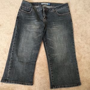 50% OFF- Cropped Jeans